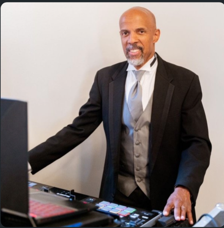 DJ Mr._GVO